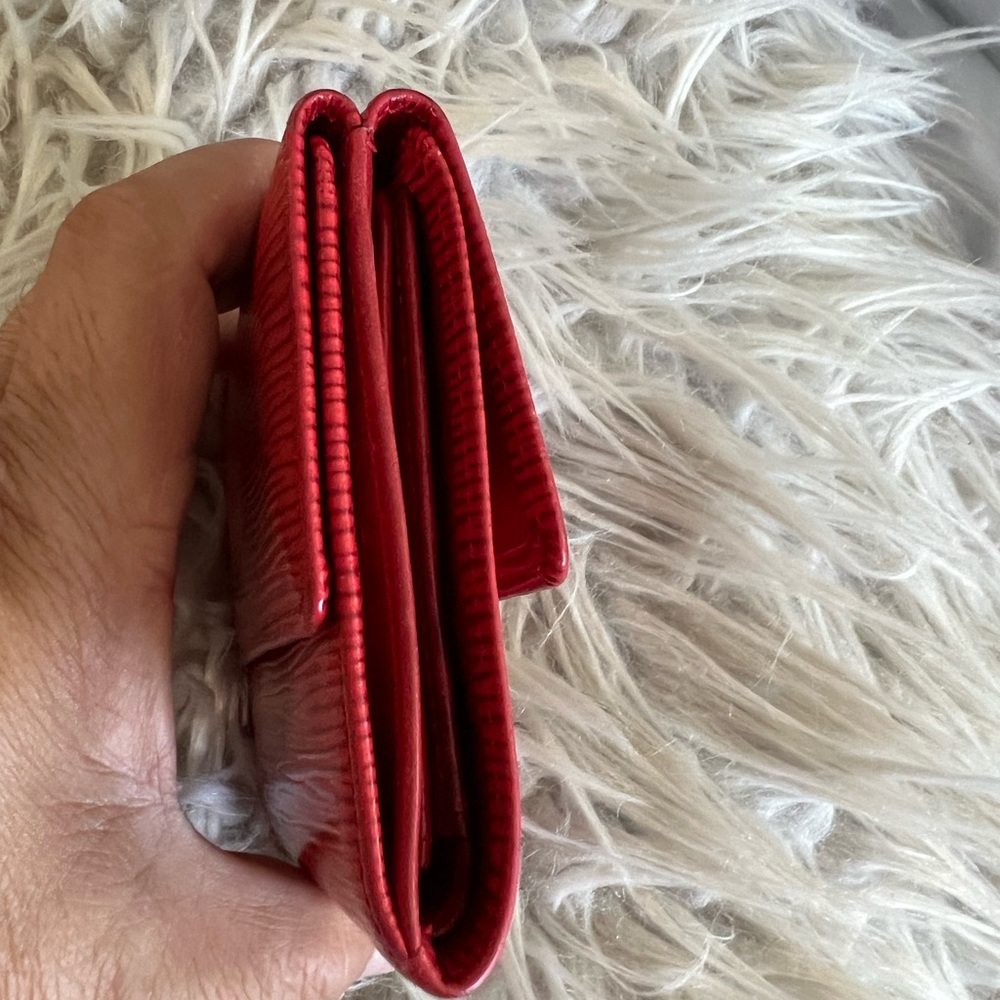 Authentic Louis Vuitton wallet - Picture 8 of 12